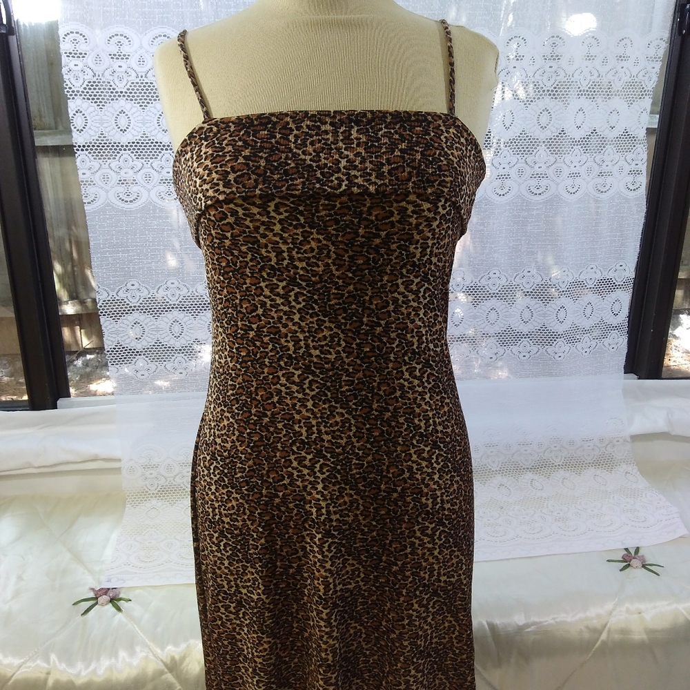 Diva of California size medium animal print dress